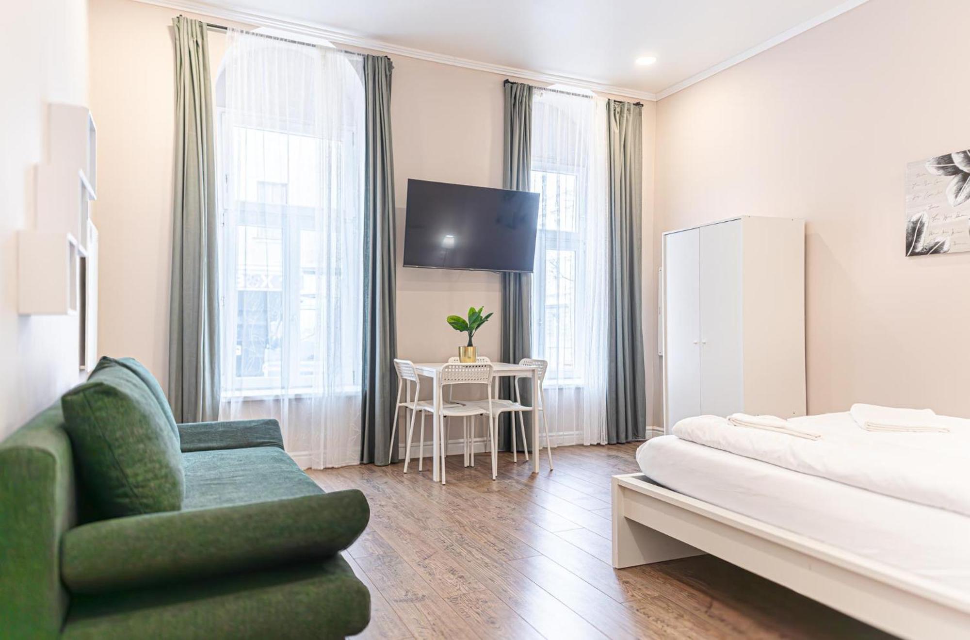 Stylish Studio Apartment Wiener Stadthalle Kültér fotó