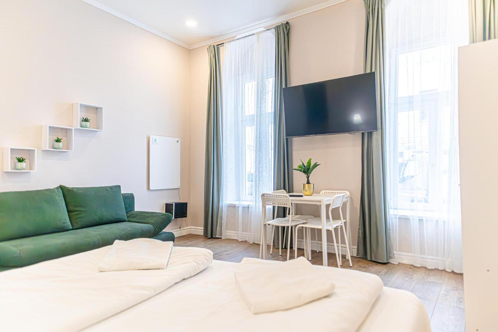 Stylish Studio Apartment Wiener Stadthalle Kültér fotó