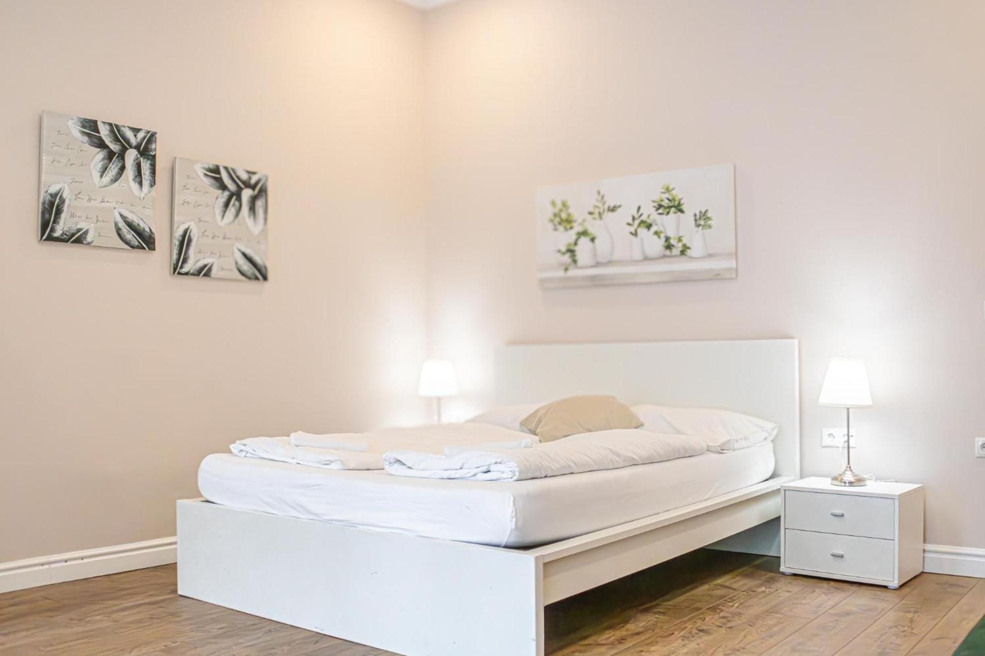 Stylish Studio Apartment Wiener Stadthalle Kültér fotó